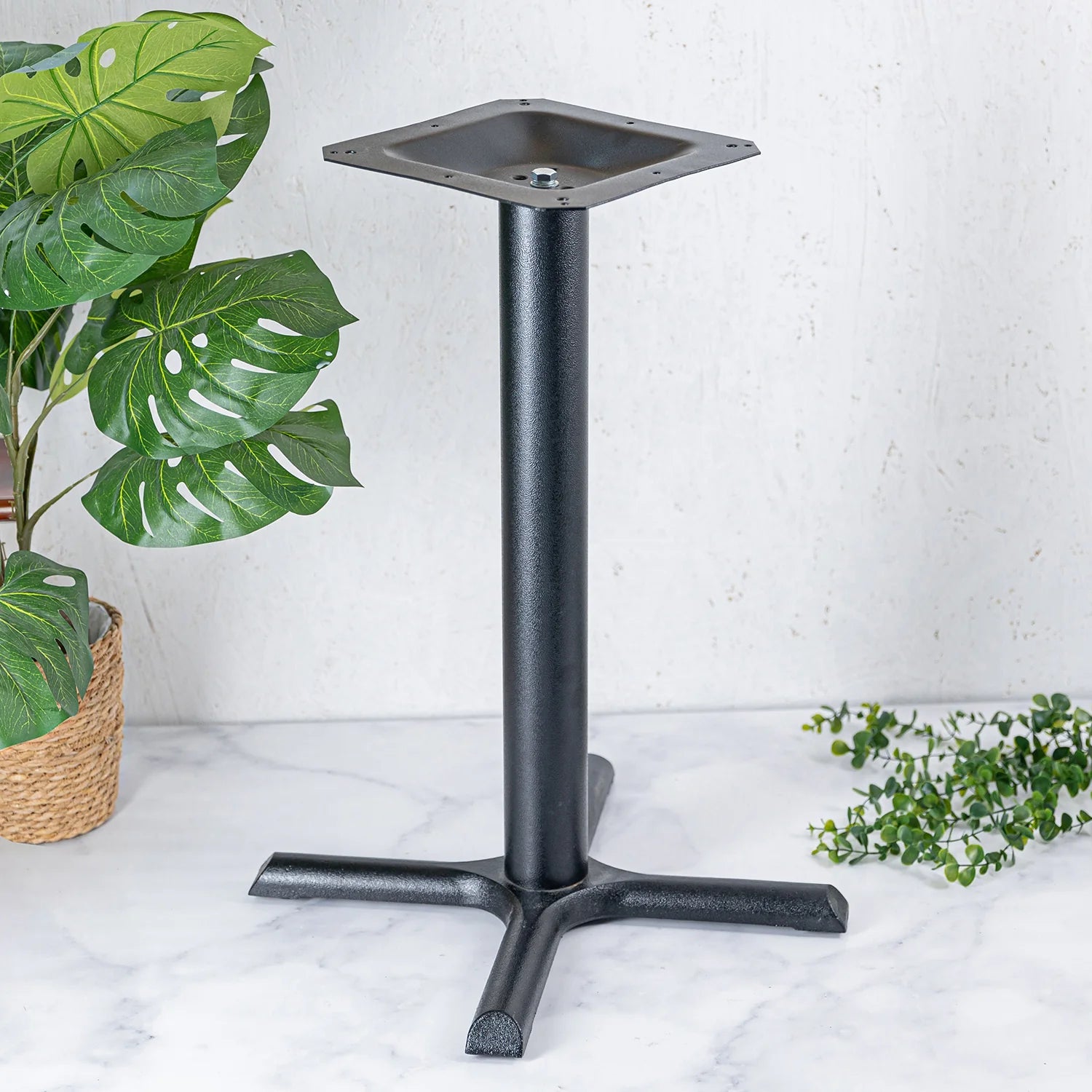 4 nohá litinová podnož