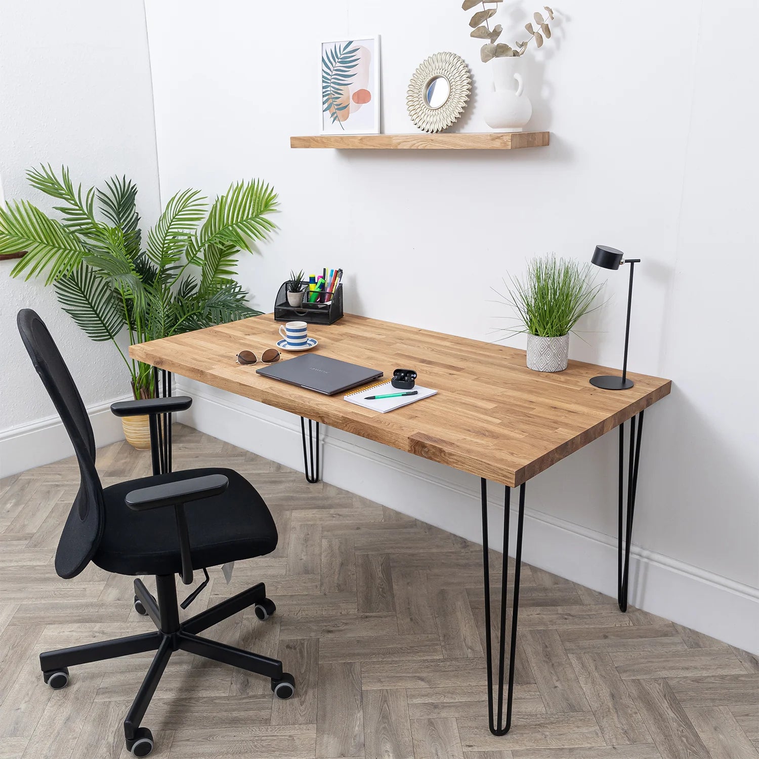 Dubový stůl z masivního dřeva s černou hairpin podnoží - deska o tloušťce 40 mm | 1500mm x 800mm