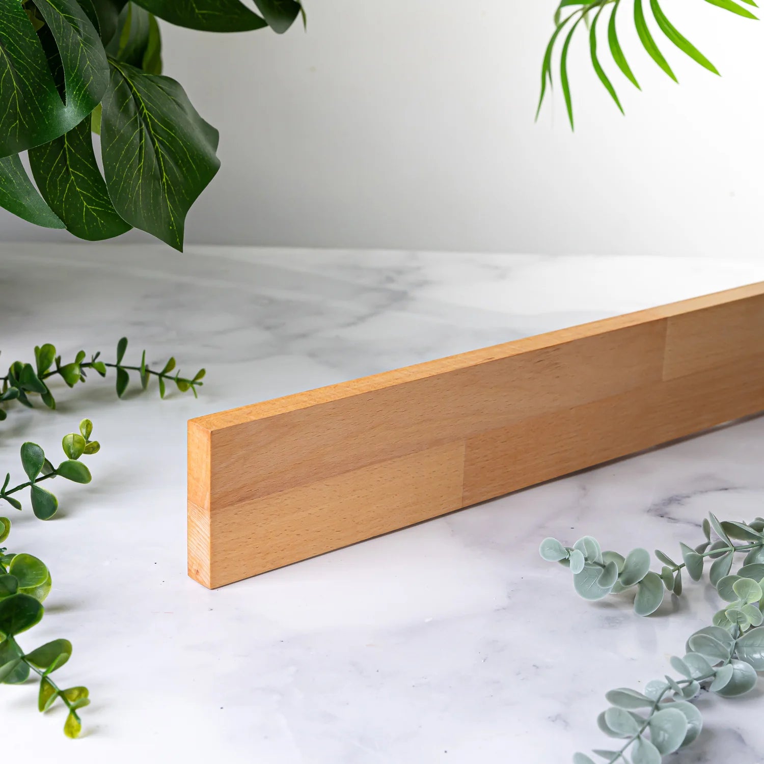 Masivní buková kuchyňská zadní lišta k pracovní desce 3m × 80mm × 18mm