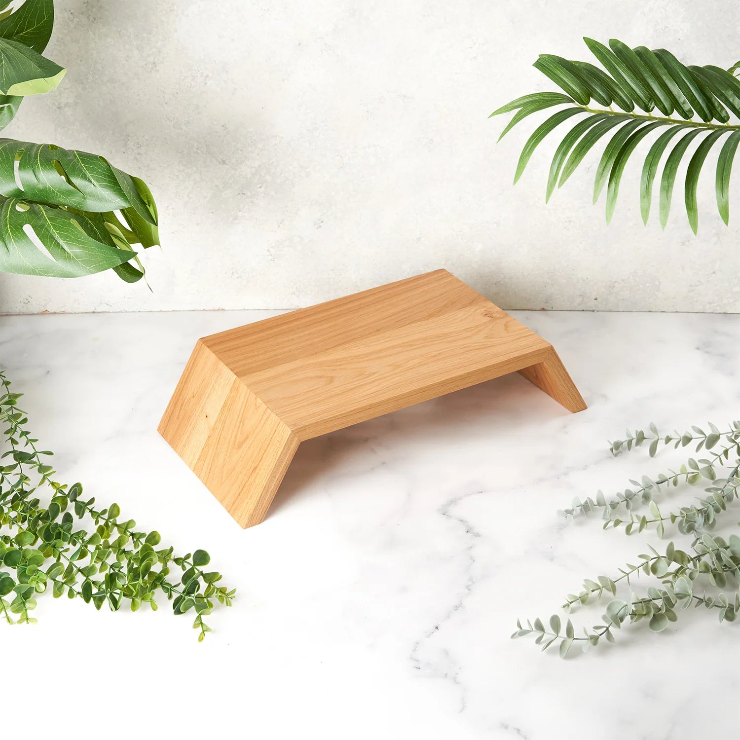 Stojan na monitor z masivního dubu